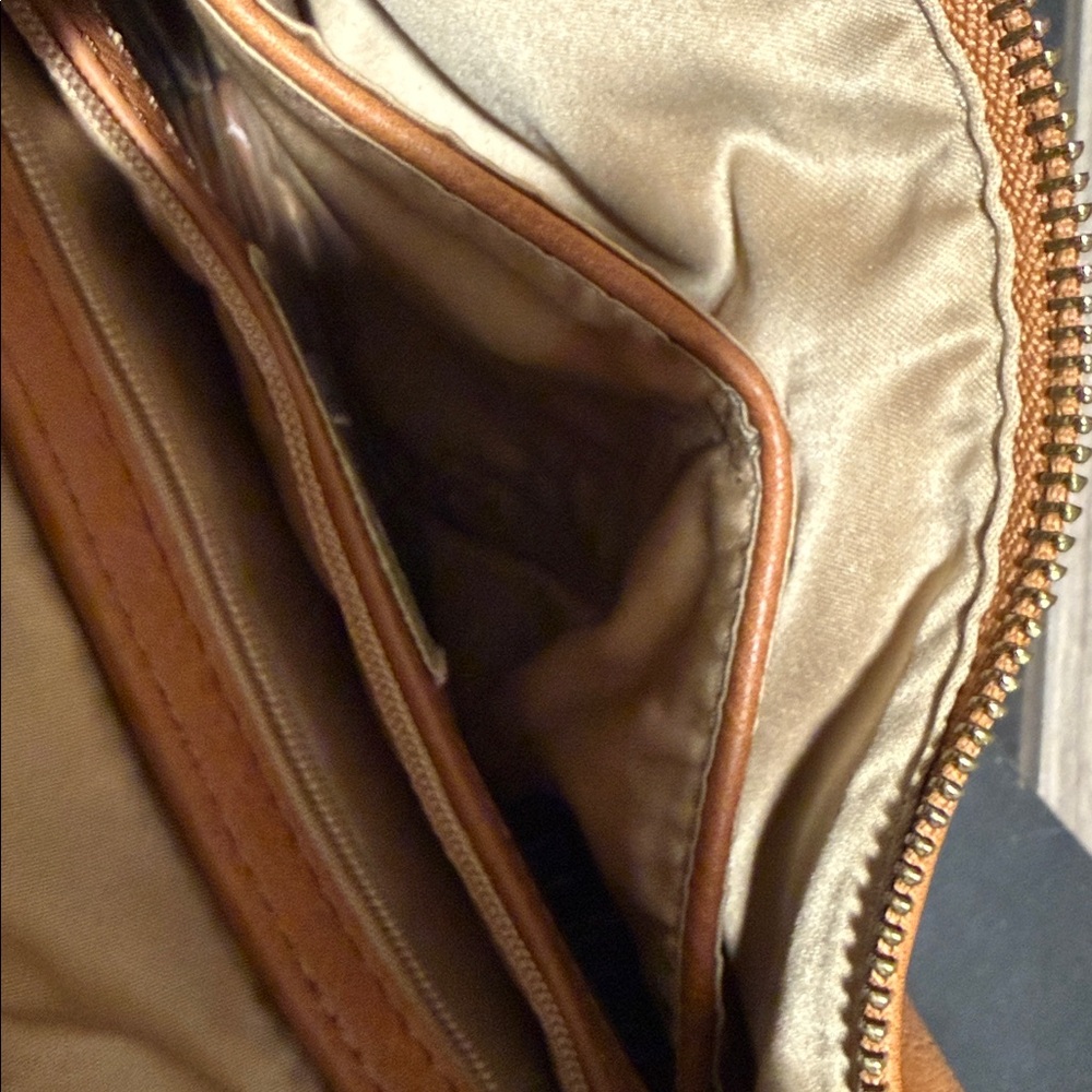 Anthropologie Cognac Crescent Leather Shoulder Bag with Removable Strap new - Picture 5 of 5